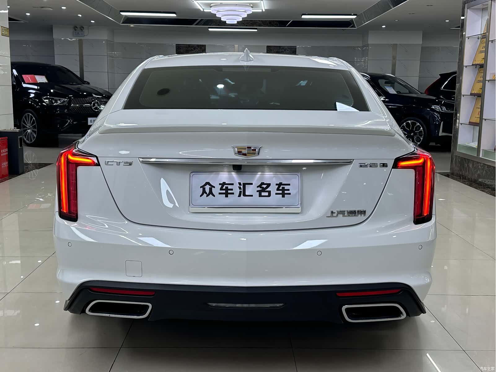 Cadillac CT5, 2021 все фото