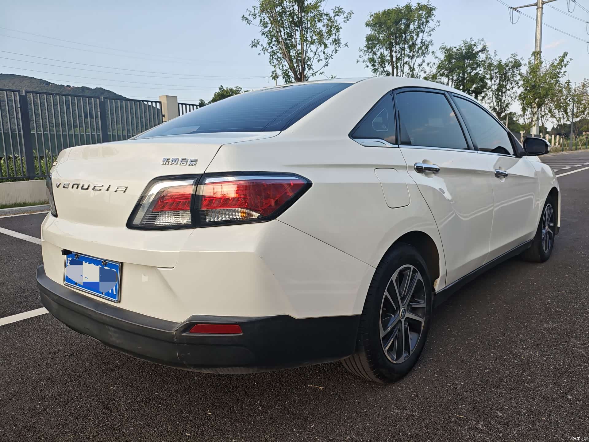 Nissan D60, 2017 4