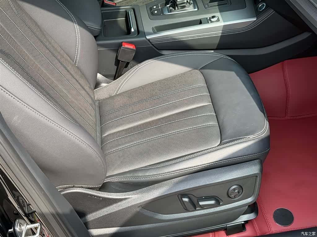 Audi Q5L, 2022 28