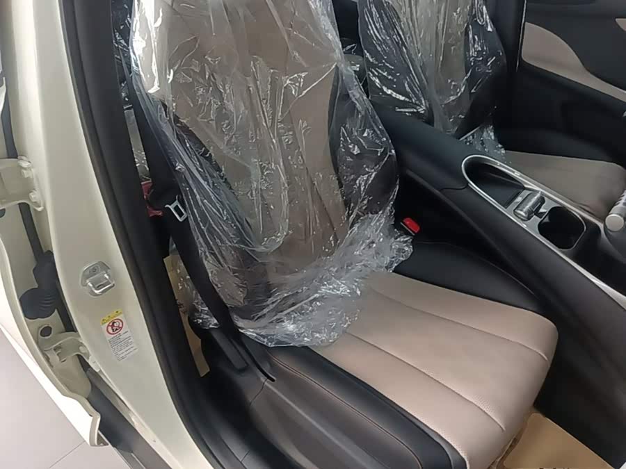 BYD Dolphin 2026, фото 25
