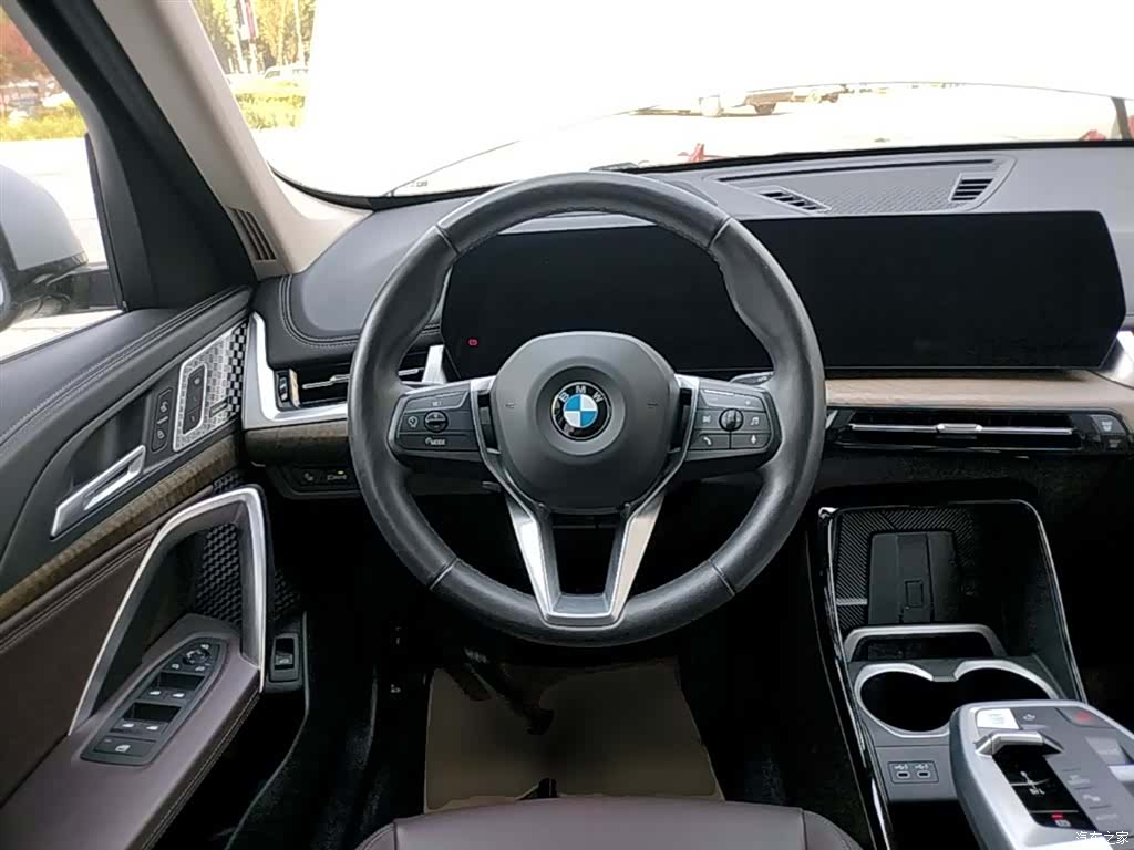 BMW X1, 2023 11