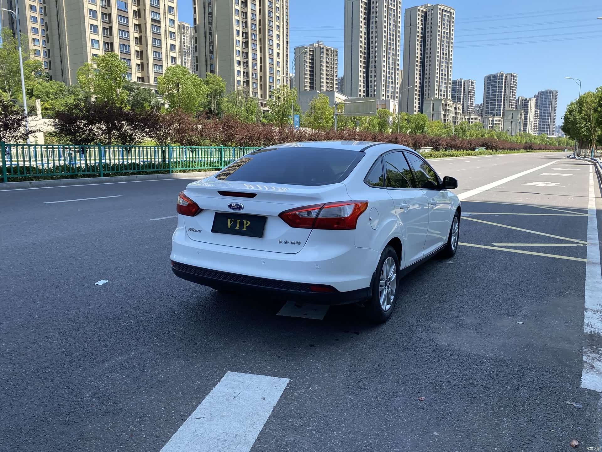Ford Focus, 2013 6