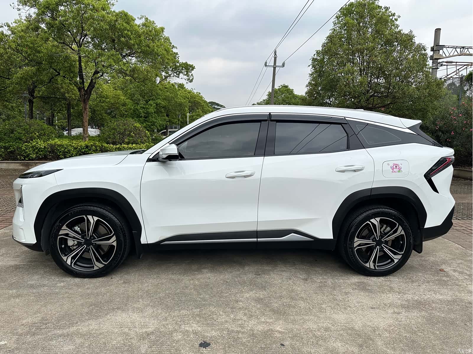 Geely Galaxy L7, 2024 8