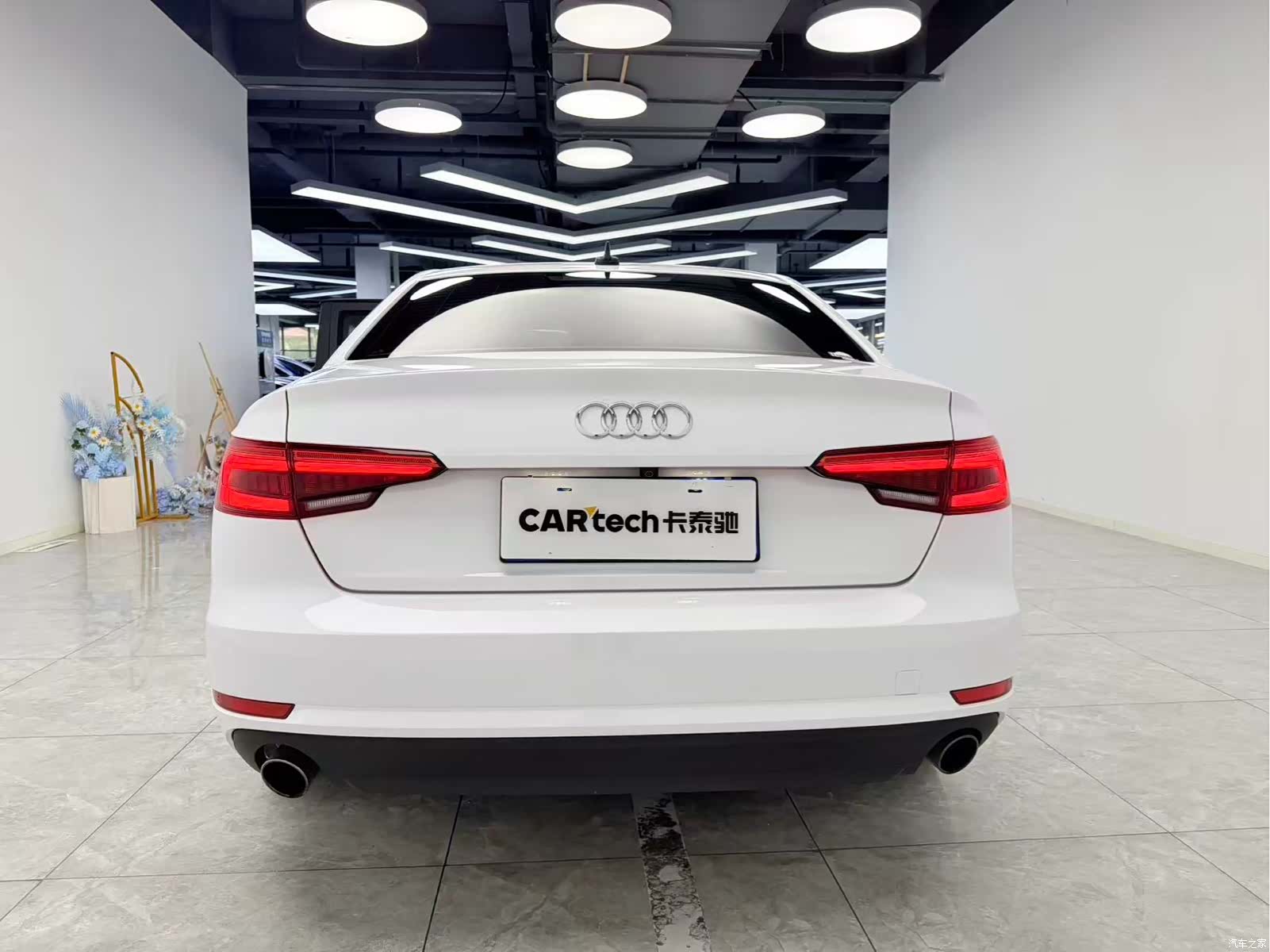 Audi A4L, 2017 все фото