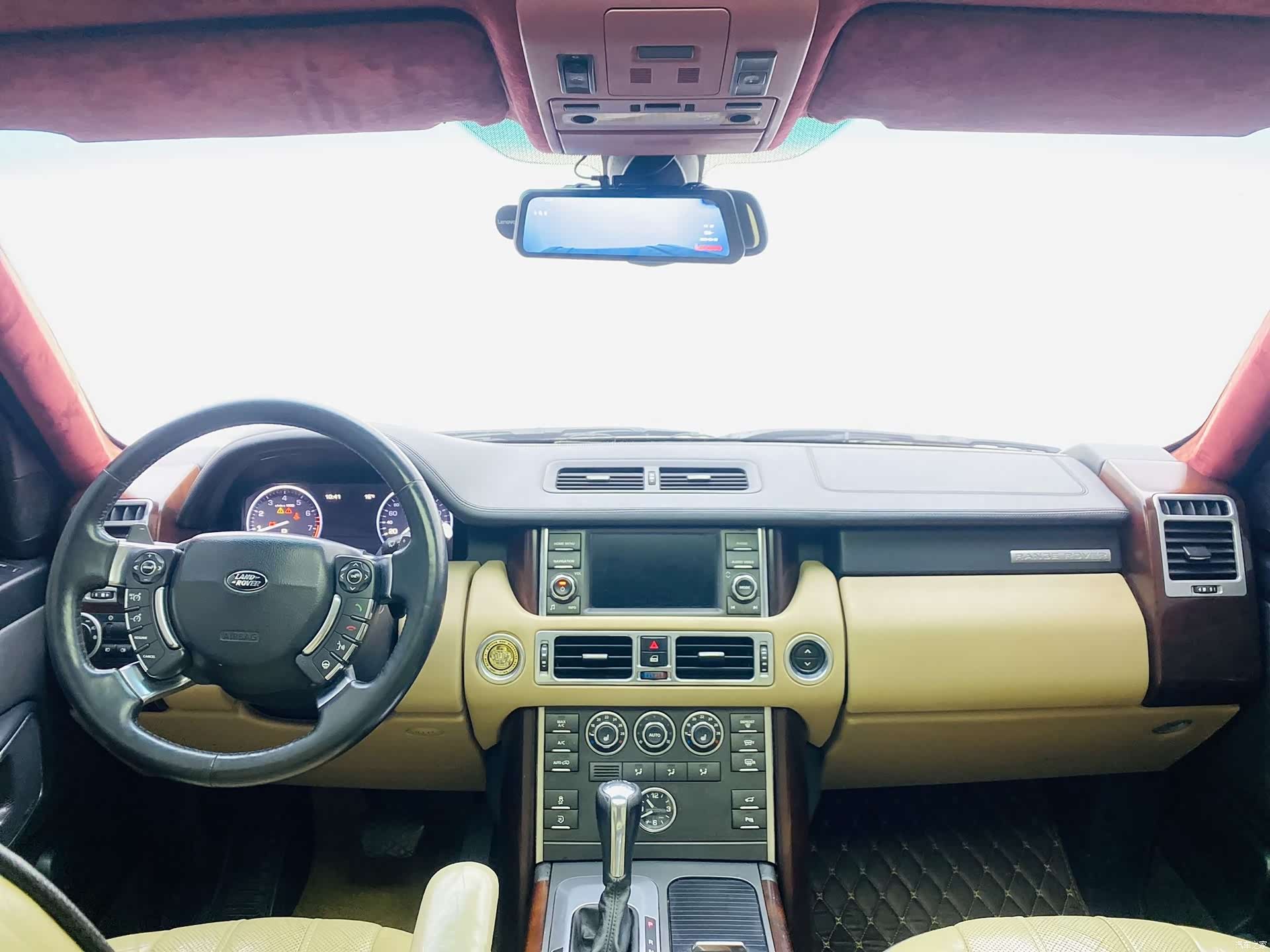 Land Rover Range Rover, 2011 7