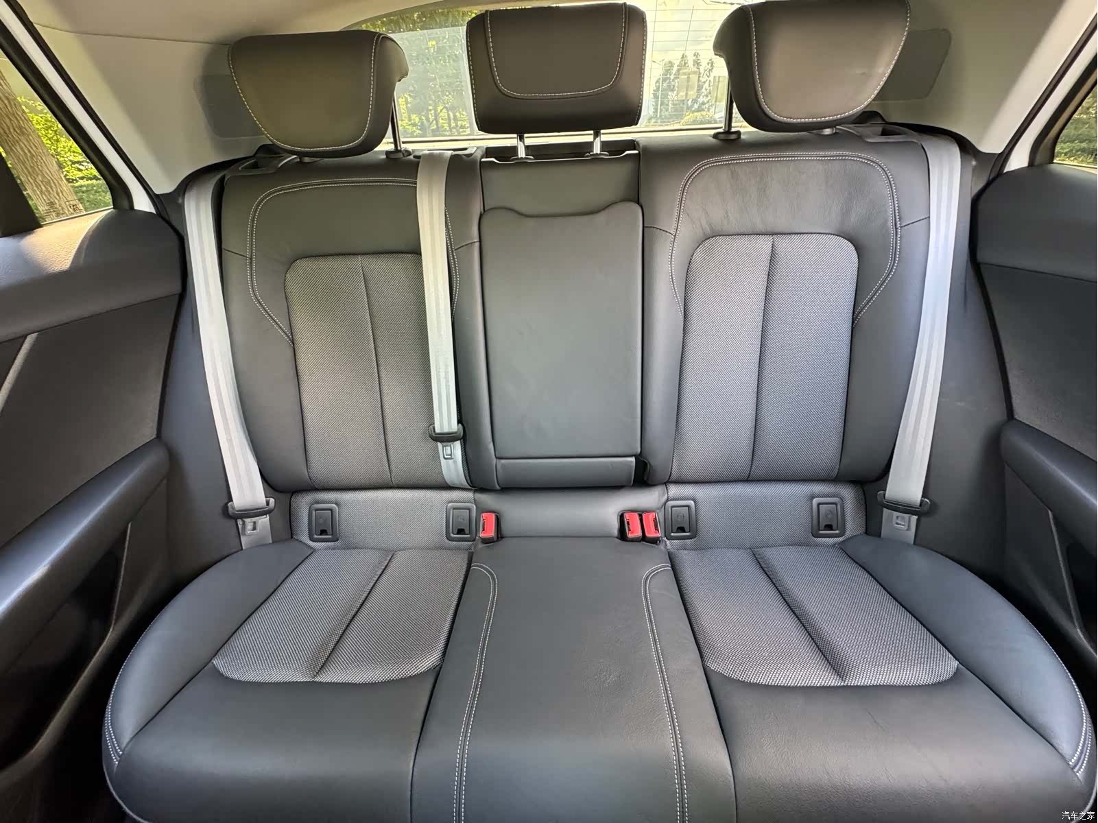 Audi Q2L, 2021 19