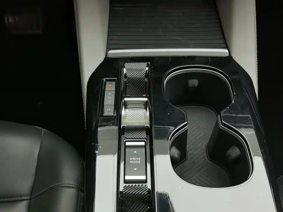 Citroen Versailles C5 X