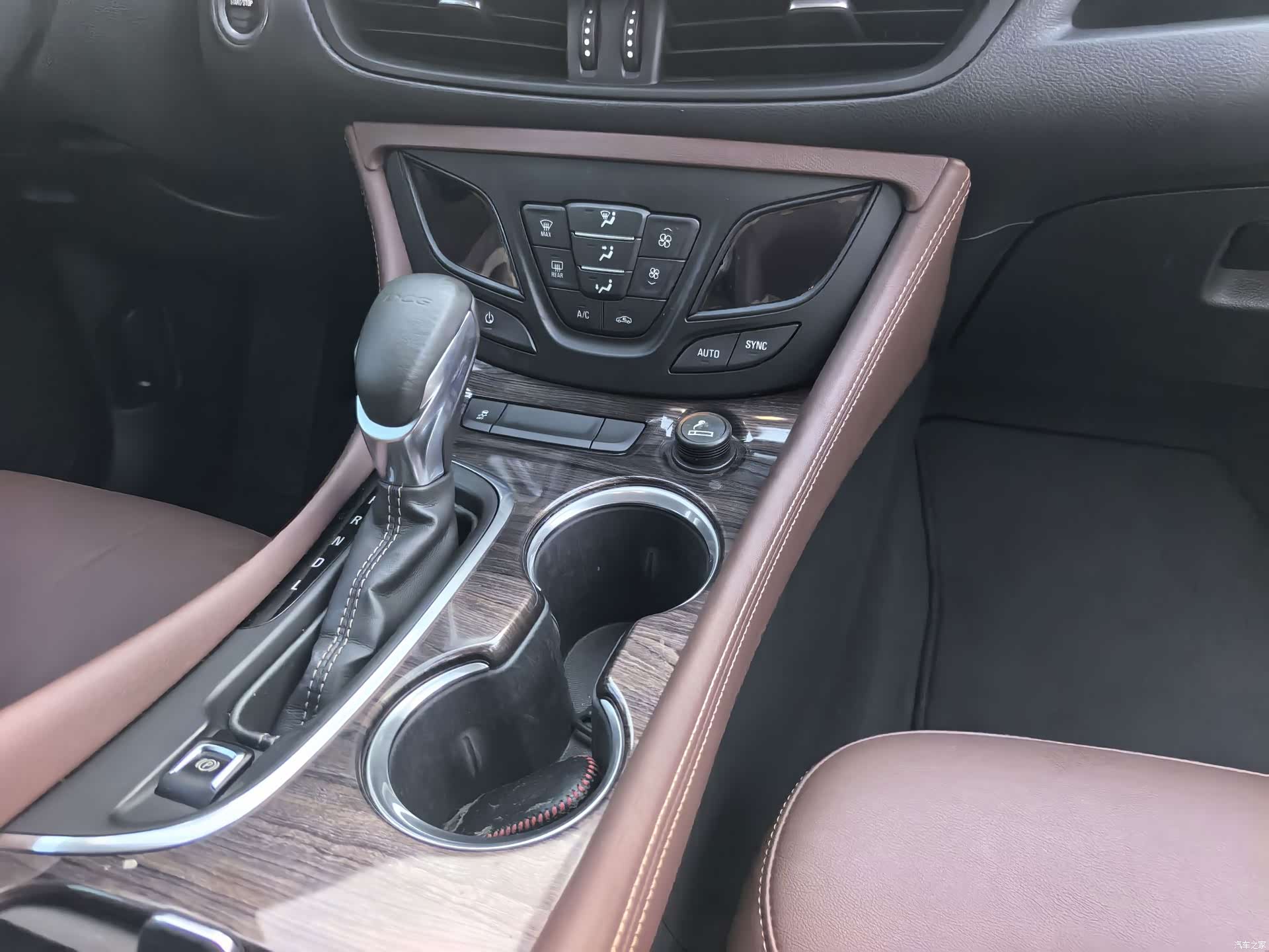Buick Envision Plus, 2016 16