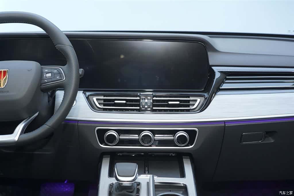 Hongqi HS5, 2025 15