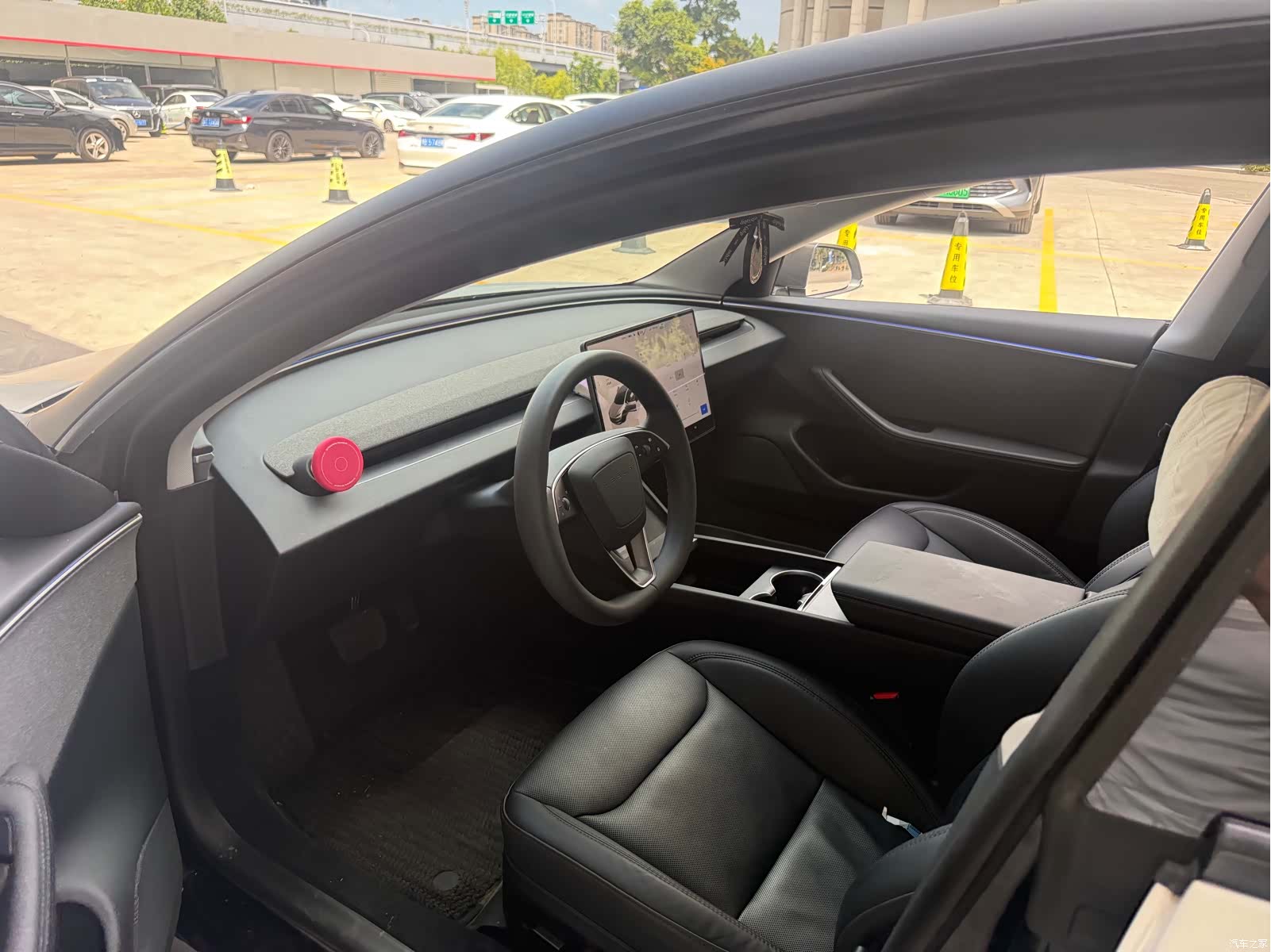Tesla Model 3, 2024 6