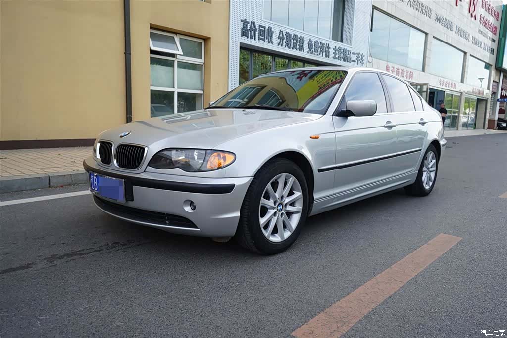 BMW 3 Series, 2005 1