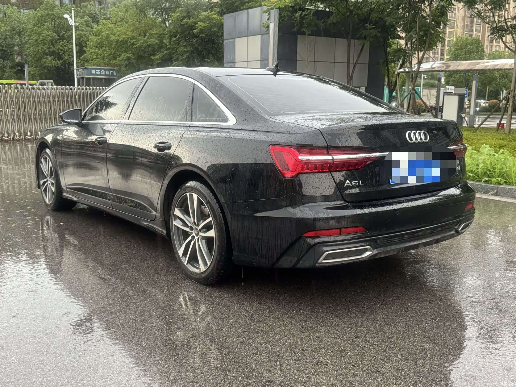 Audi A6L, 2022 2