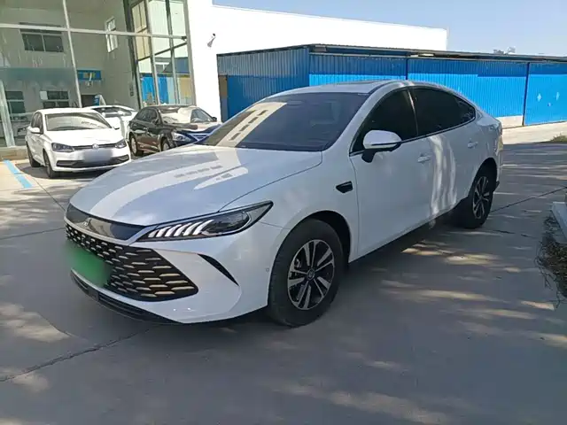 BYD Qin PLUS 2025 — купить из Китая под заказ