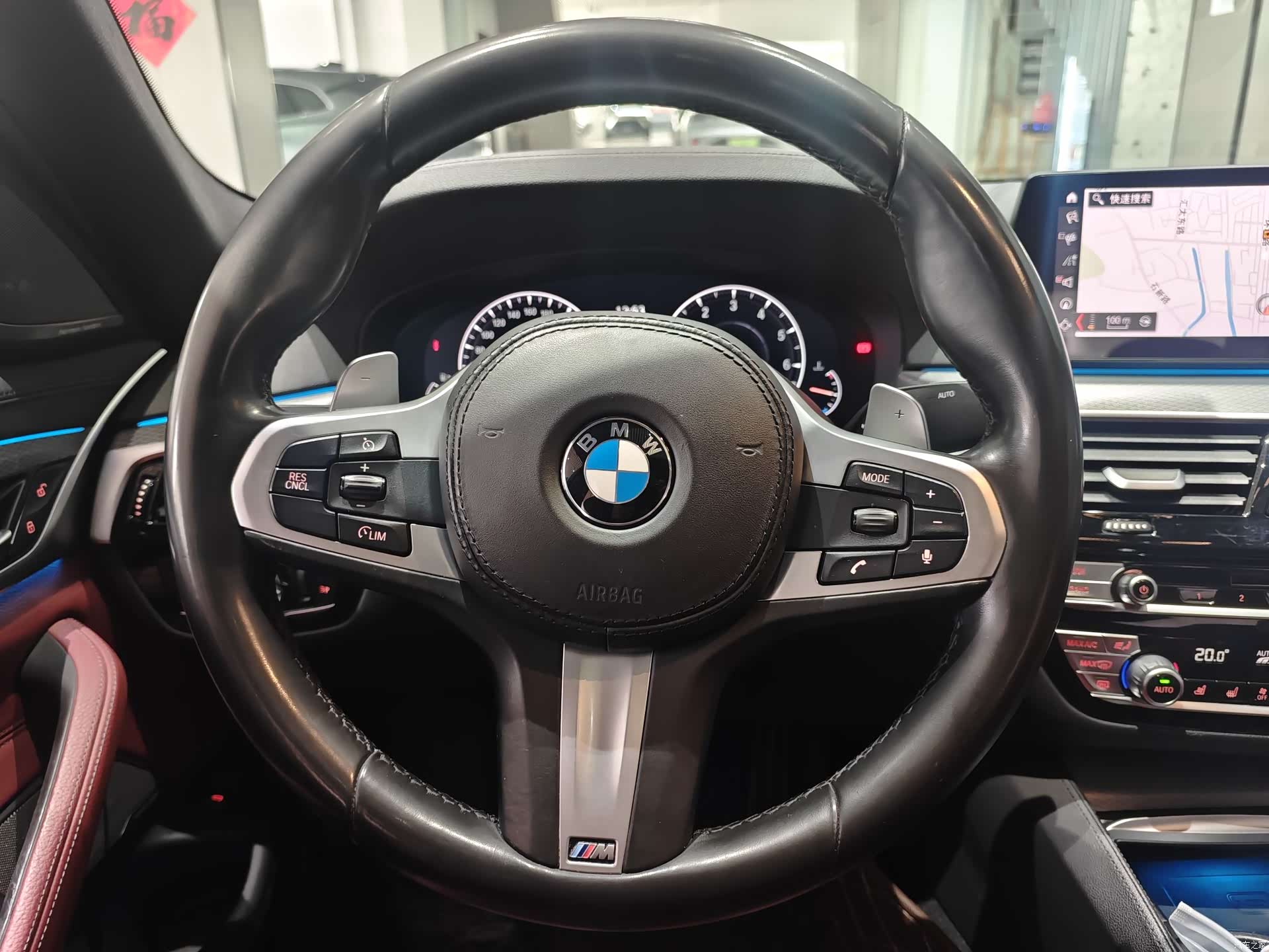 BMW 5 Series, 2019 10