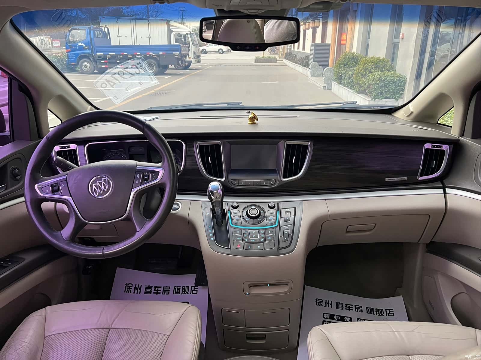 Buick GL8, 2012 все фото