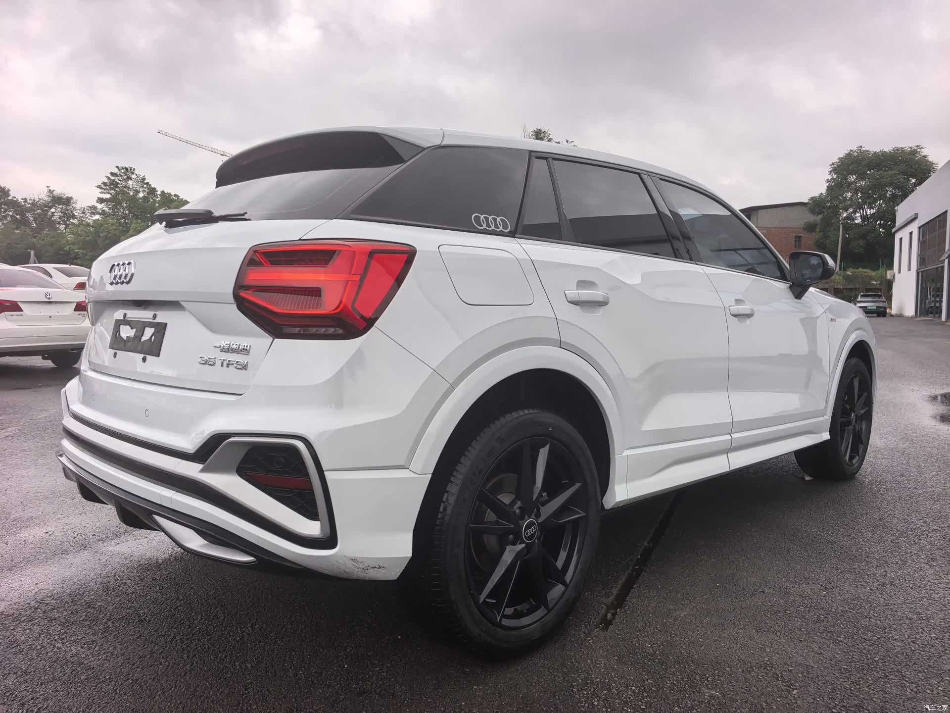 Audi Q2L, 2022 4