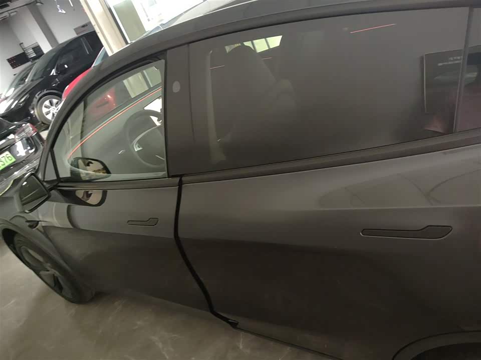 Tesla Model Y Tesla Model Y