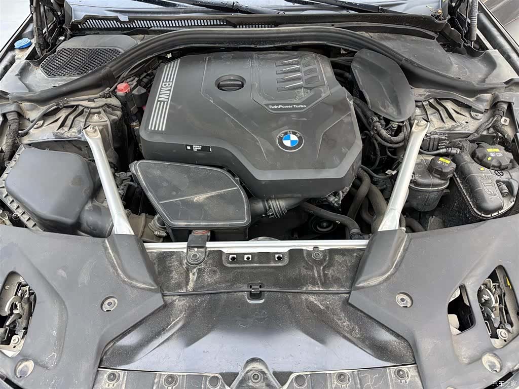 BMW 5 Series, 2023 17