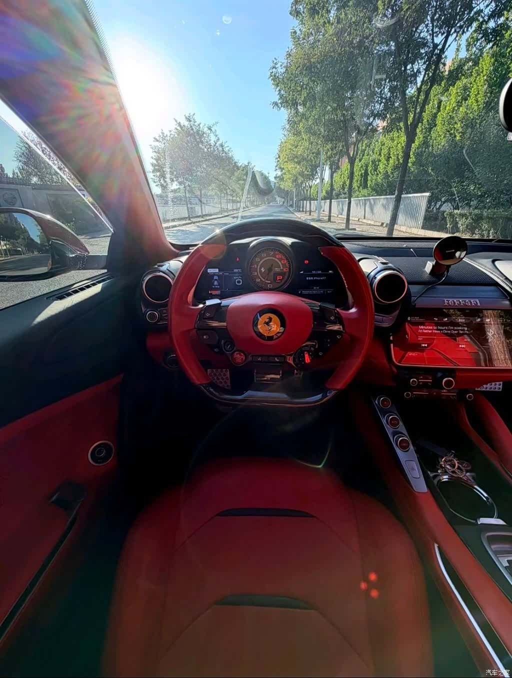 Ferrari GTC4Lus, 2018 11