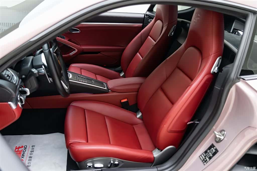 Porsche Cayman, 2022 10