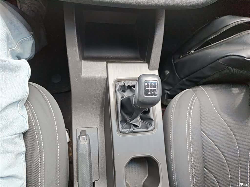Jetour X70, 2020 14
