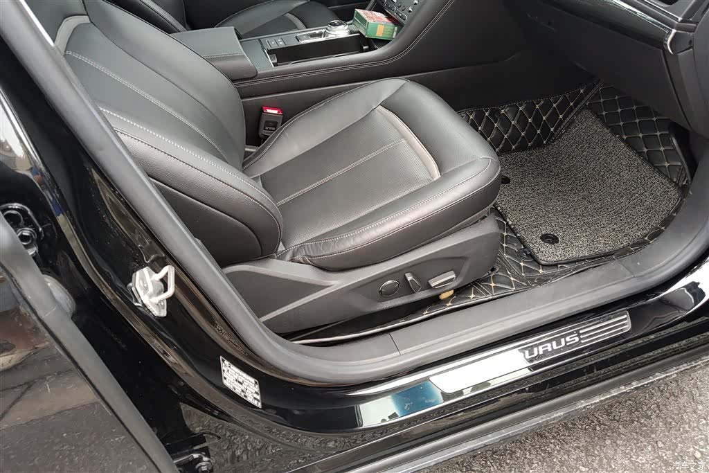Ford Taurus, 2018 8