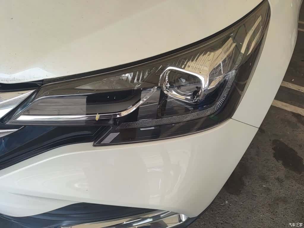 DongFeng AX7, 2018 24