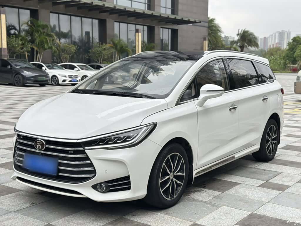 BYD Song, 2018 1