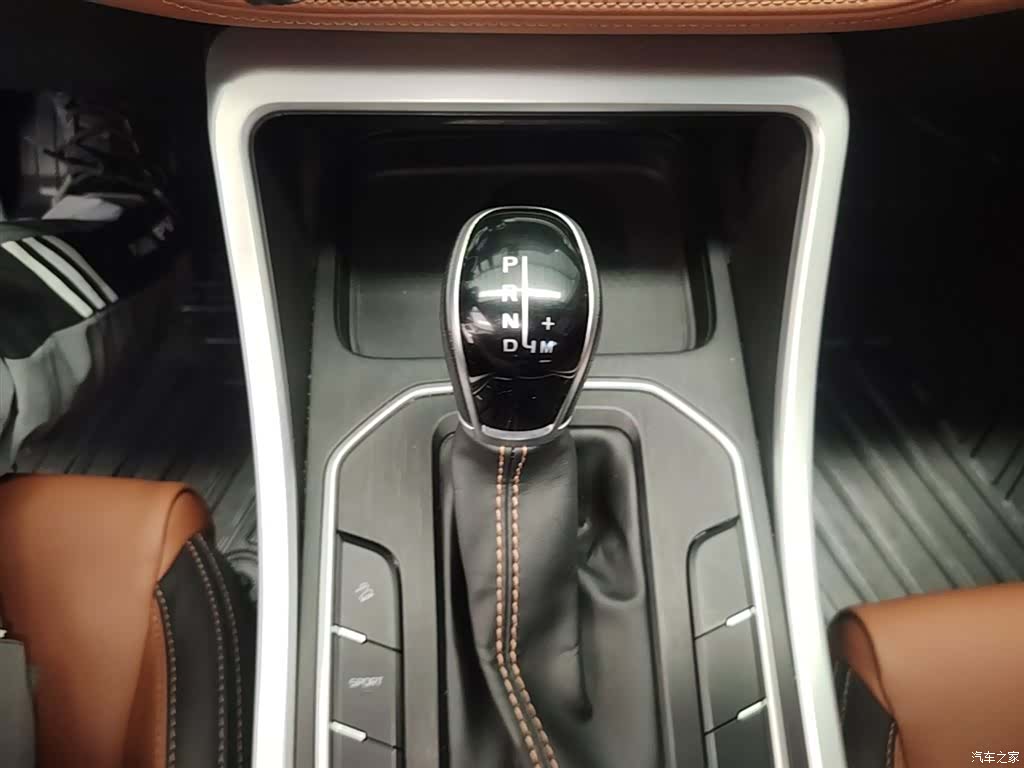 Geely X6, 2021 10