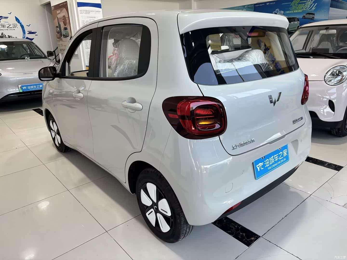 Wuling MINIEV, 2026 6