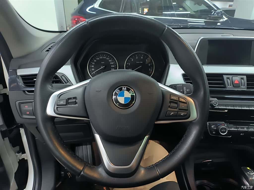 BMW X1, 2017 11