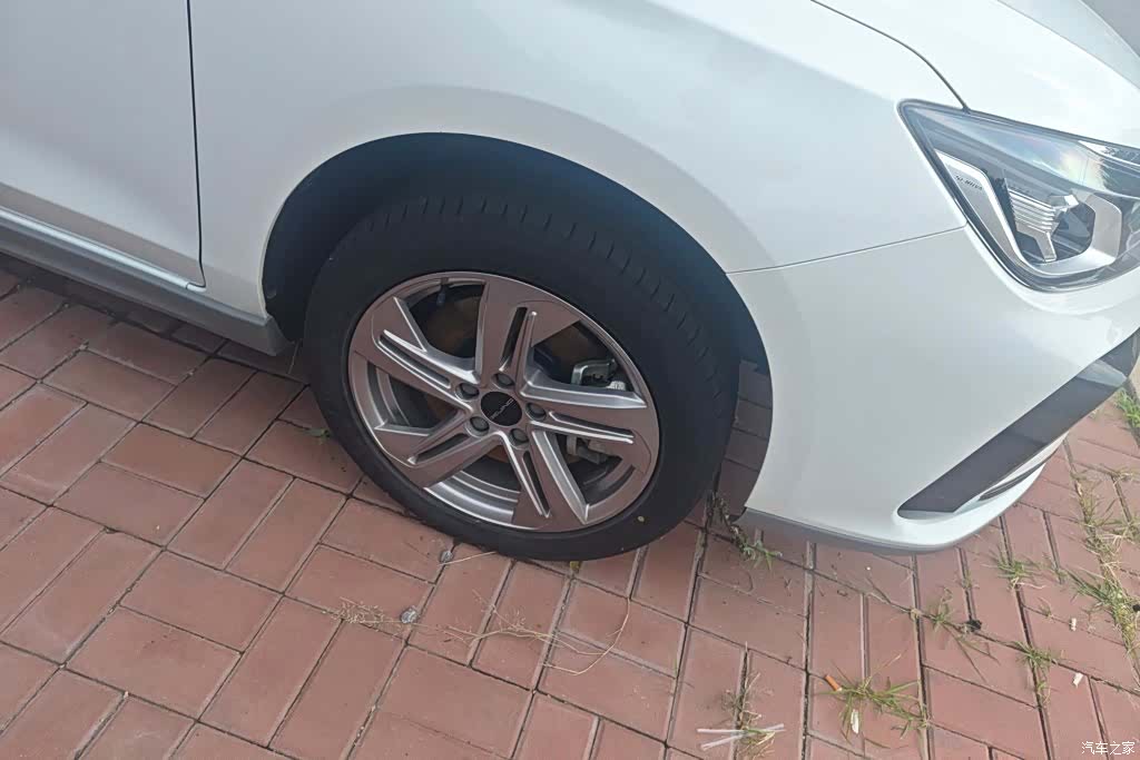 BAIC EU5, 2025 6