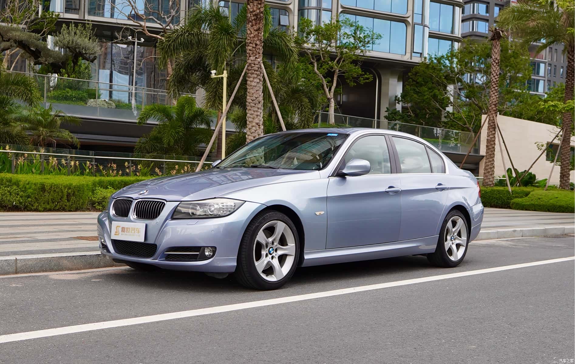 BMW 3 Series, 2011 1