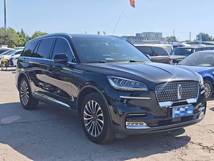 Lincoln Aviator, 2020 года фото 7