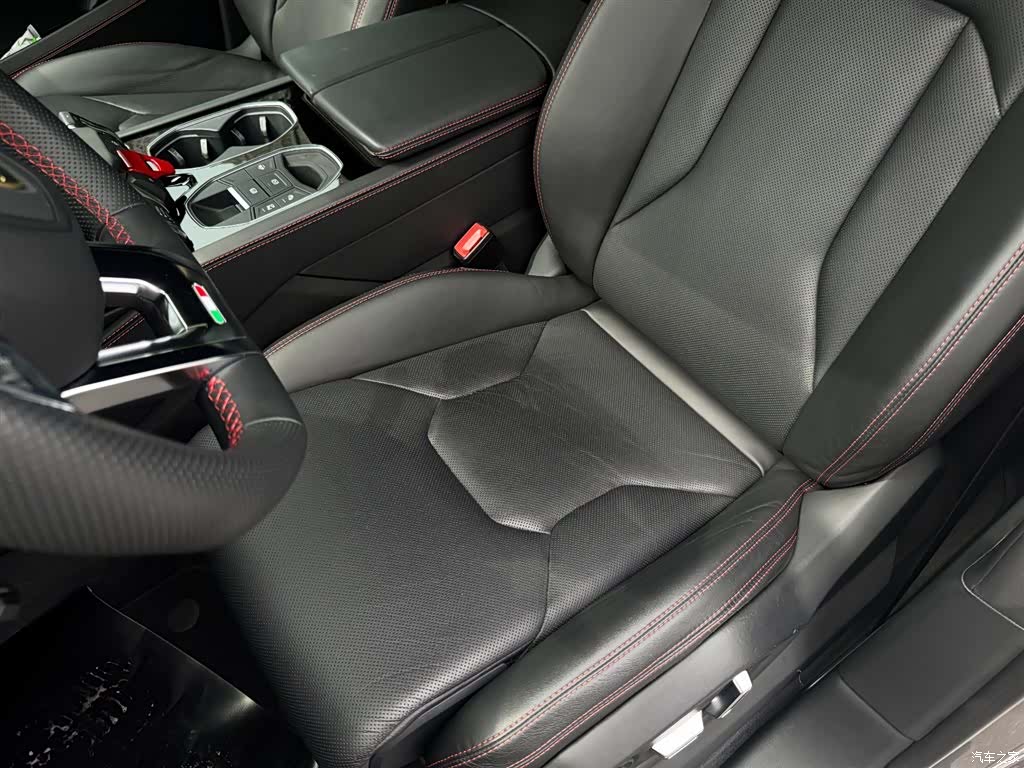 Lamborghini Urus, 2021 19