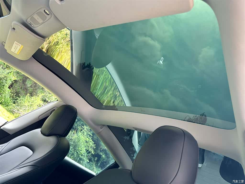 Tesla Model 3, 2021 11