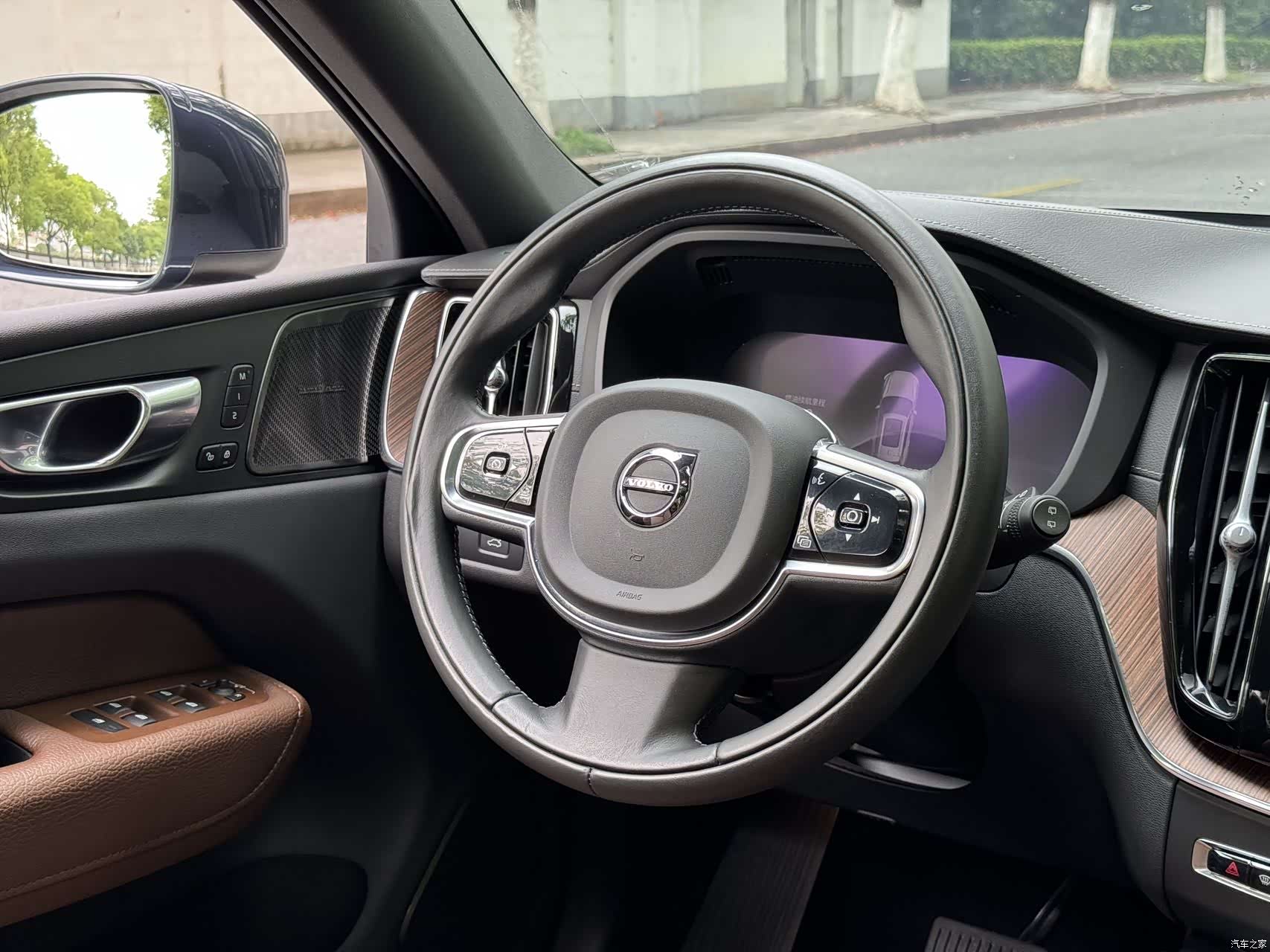 Volvo XC60, 2022 13