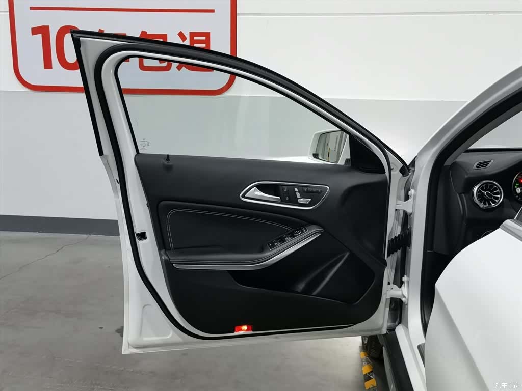 Mercedes-Benz GLA, 2017 8