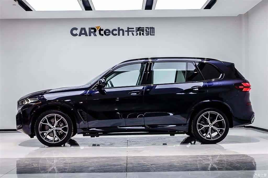 BMW X5, 2025 3