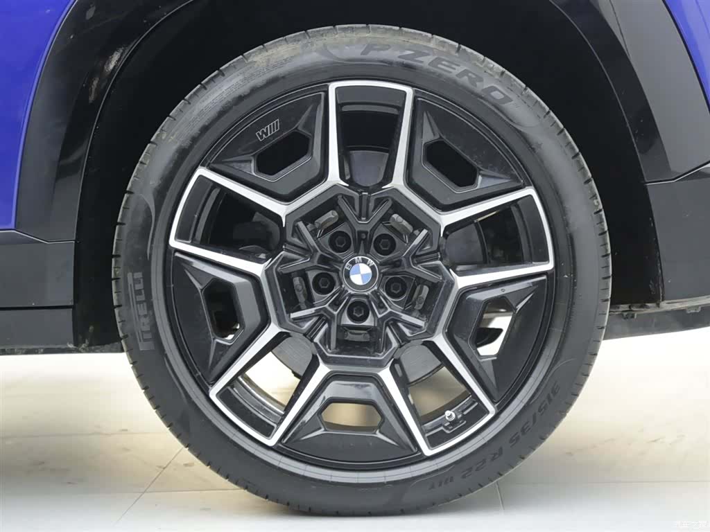 BMW XM, 2023 18