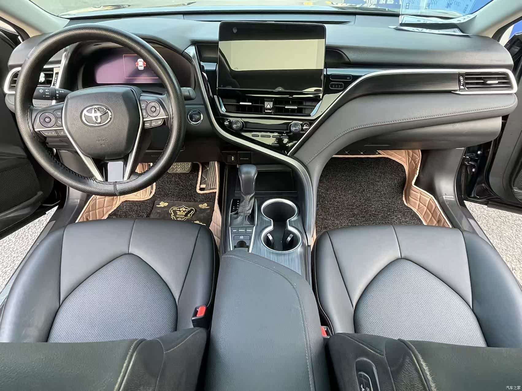 Toyota Camry, 2023 6