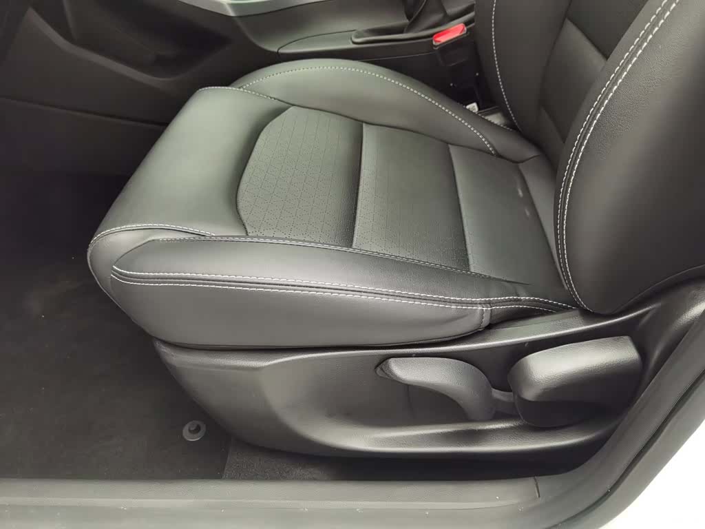 Geely Emgrand, 2021 20