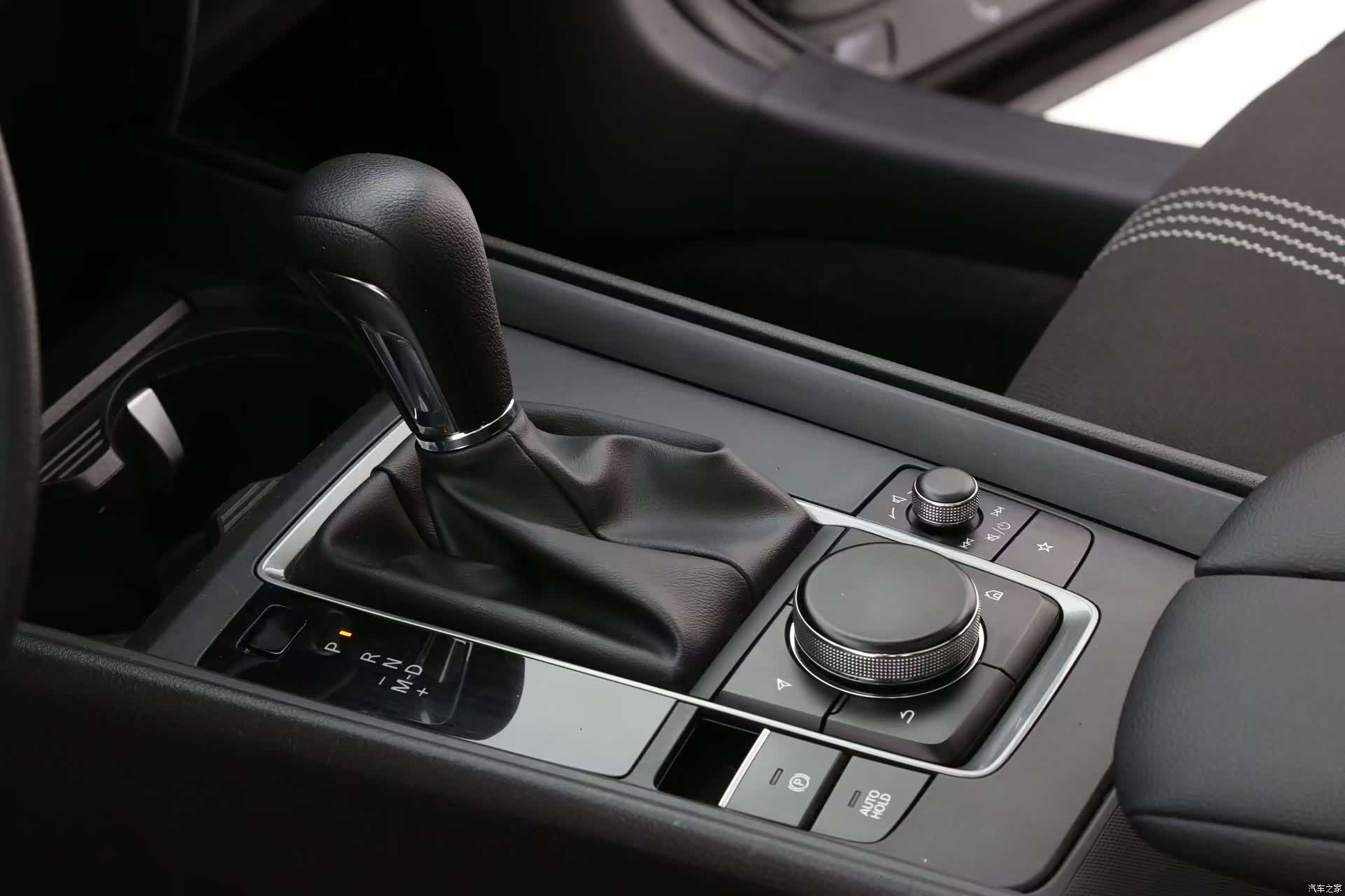 Mazda CX-50, 2023 14