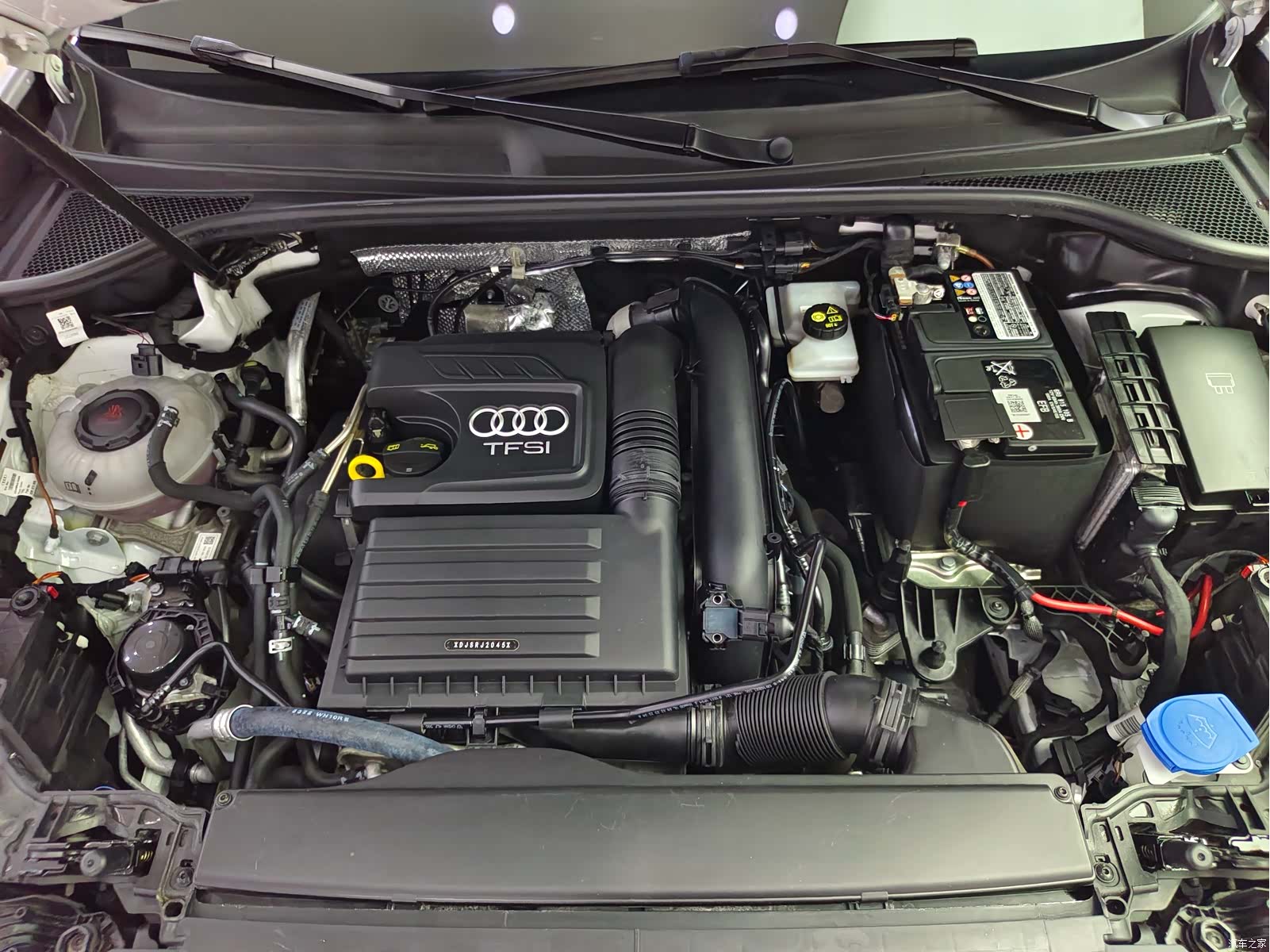 Audi Q3, 2023 16