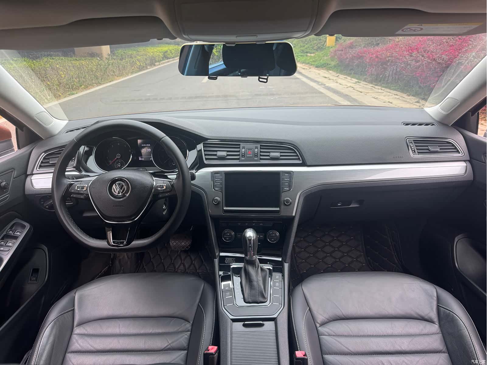 Volkswagen Lamando, 2018 3