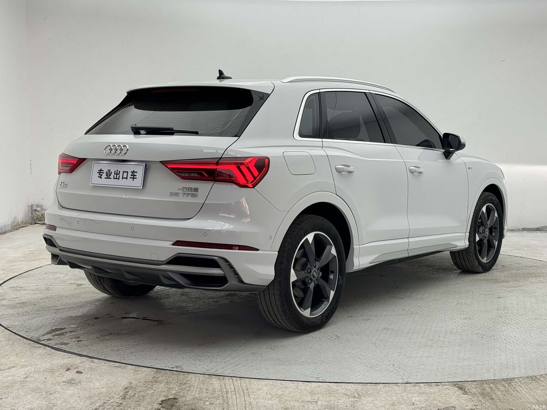 Audi Q3, 2023 9