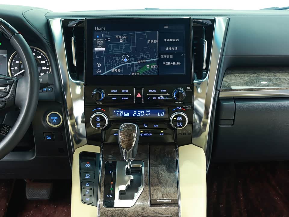 Toyota Elfa Toyota Elfa