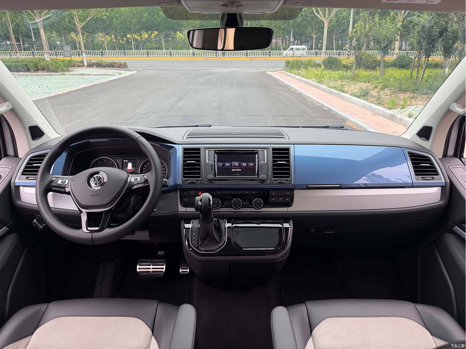 Volkswagen 7, 2019 7