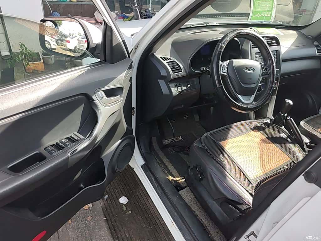 Chery 3, 2015 16