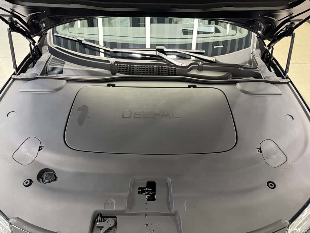 Deepal L07, 2026 11